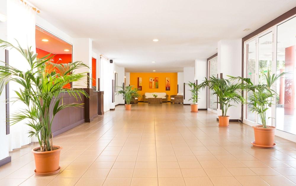 Apartamentos Centro Cancajos Playa Cancajos.- BreNa Baja  Екстериор снимка